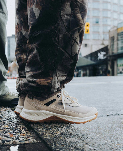 Men's Hightrail Waterproof Hiking Shoe  |  Safari/Roasted Pecan