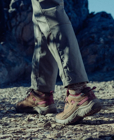 Women's Targhee IV Waterproof Hiking Shoe  |  Abbey Stone/Lily Pad