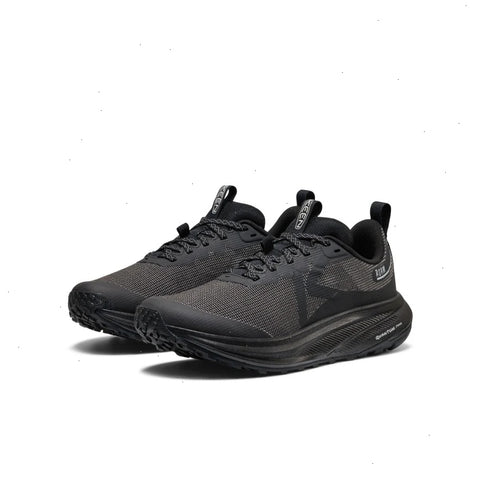 Women's Roam Trail Running Shoe  |  Black/Black