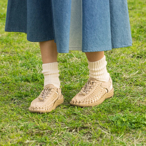 Women's UNEEK Sneaker  |  Safari/Safari