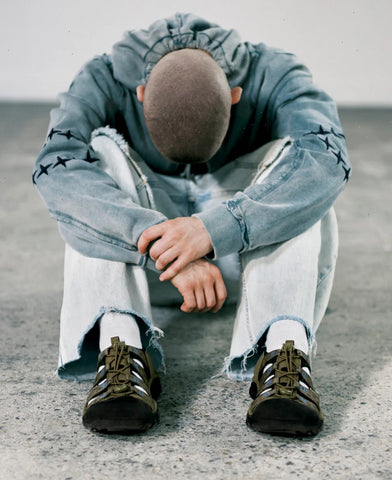 Men's Newport Retro Sandal x Études Studio  |  Etudes Olive