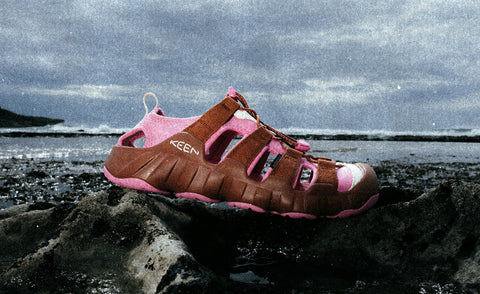 Men's Hyperport H2 Sandal x Hiking Patrol  |  Okenia Pink