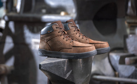 Men's Gibson ESD Boot (Carbon Toe)  |  Cascade Brown/Black