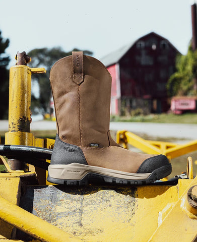 Men's Evanston Pull-On Waterproof Boot (Carbon Toe)  |  Bison/Black