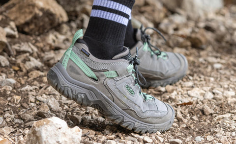Women's Targhee IV Wide Waterproof Hiking Shoe  |  Alloy/Granite Green